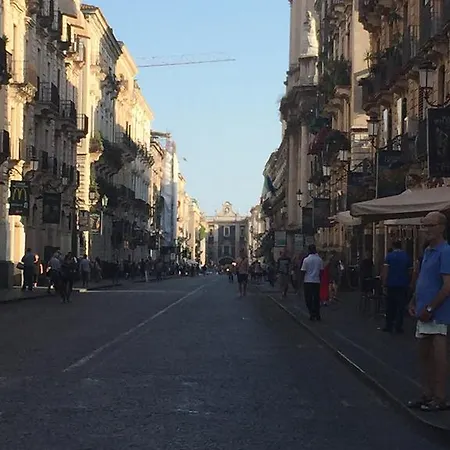Appartamento Rapisardi Centro Catania Exterior photo